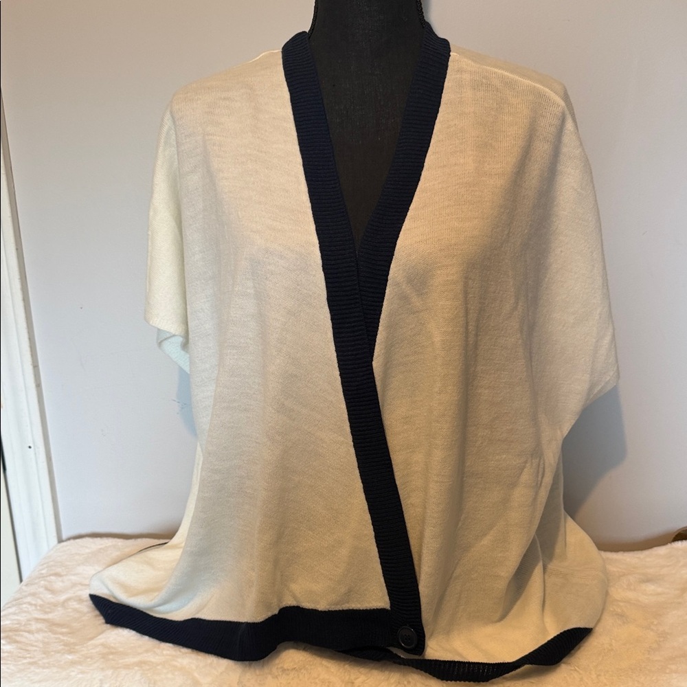 Cream Knit Wrap with Navy Trim